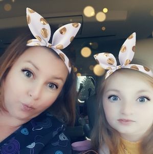 Meet your Posher, Dana